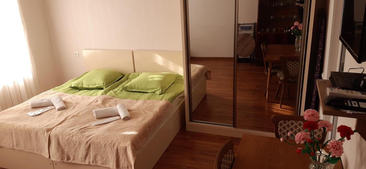 Tamara'S Apartament In Avlabari 第比利斯 外观 照片