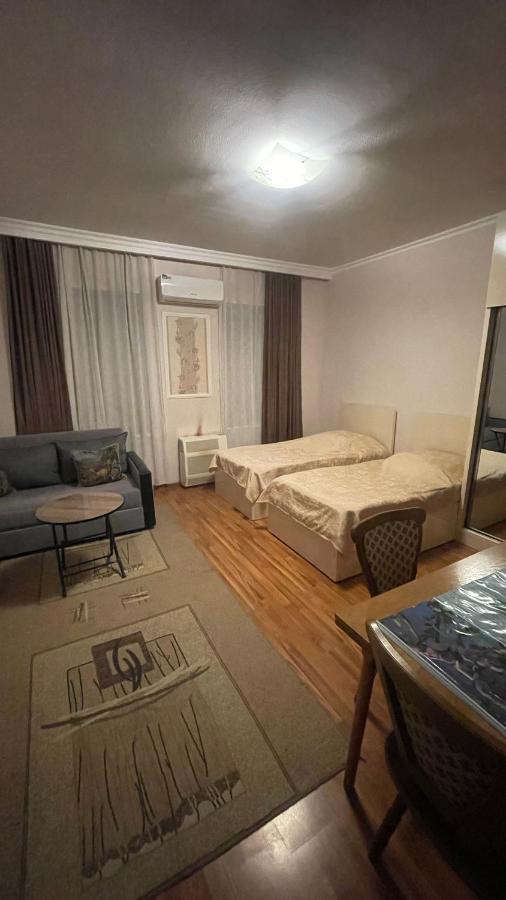 Tamara'S Apartament In Avlabari 第比利斯 外观 照片